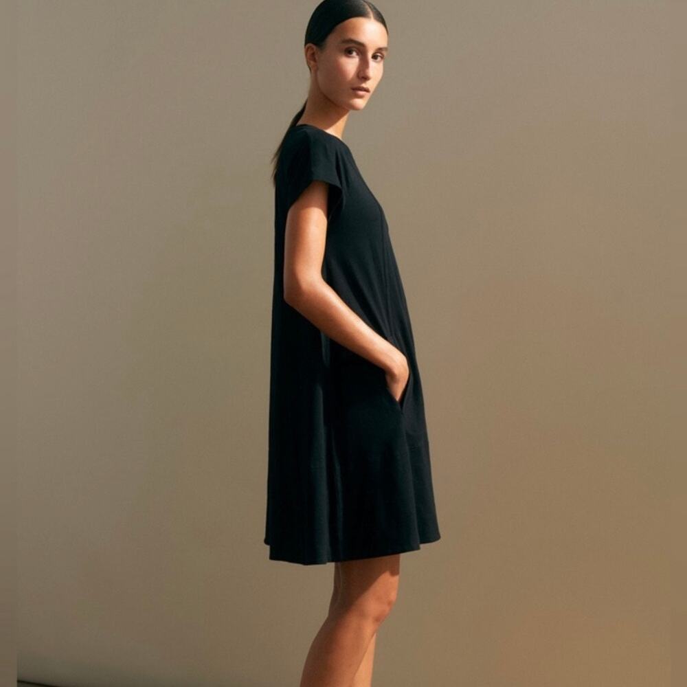 Me + Em Black Cotton Short Sleeve Swing  Dress - size 6